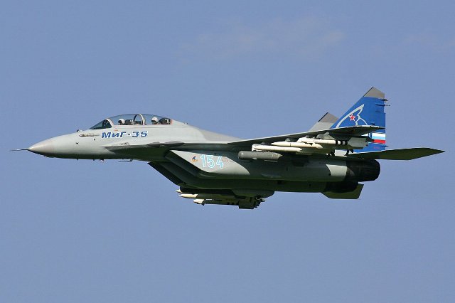 4-Avioni-luftarak-Mig-35