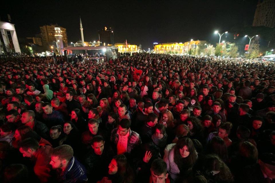 11201845_10153781888746926_164454469276098759_n