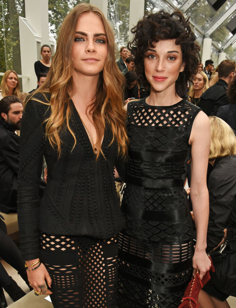 1459194188-syn-mar-1459193182-st-vincent-cara-delevingne-032816