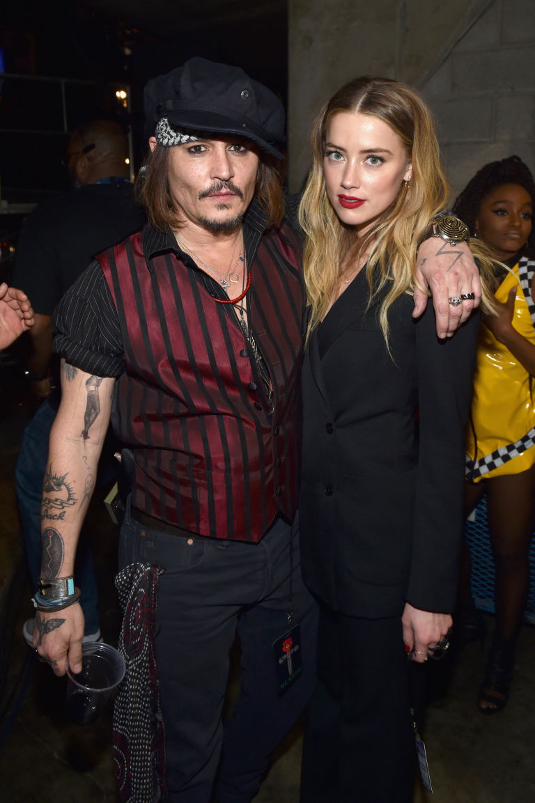 1459194199-syn-mar-1459190274-johnny-depp-amber-heard-032816